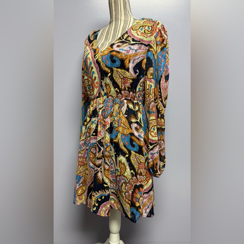 NWT Sanctuary girls day out Paisley boho V-Neck cut out back Dress M - Picture 5 of 16